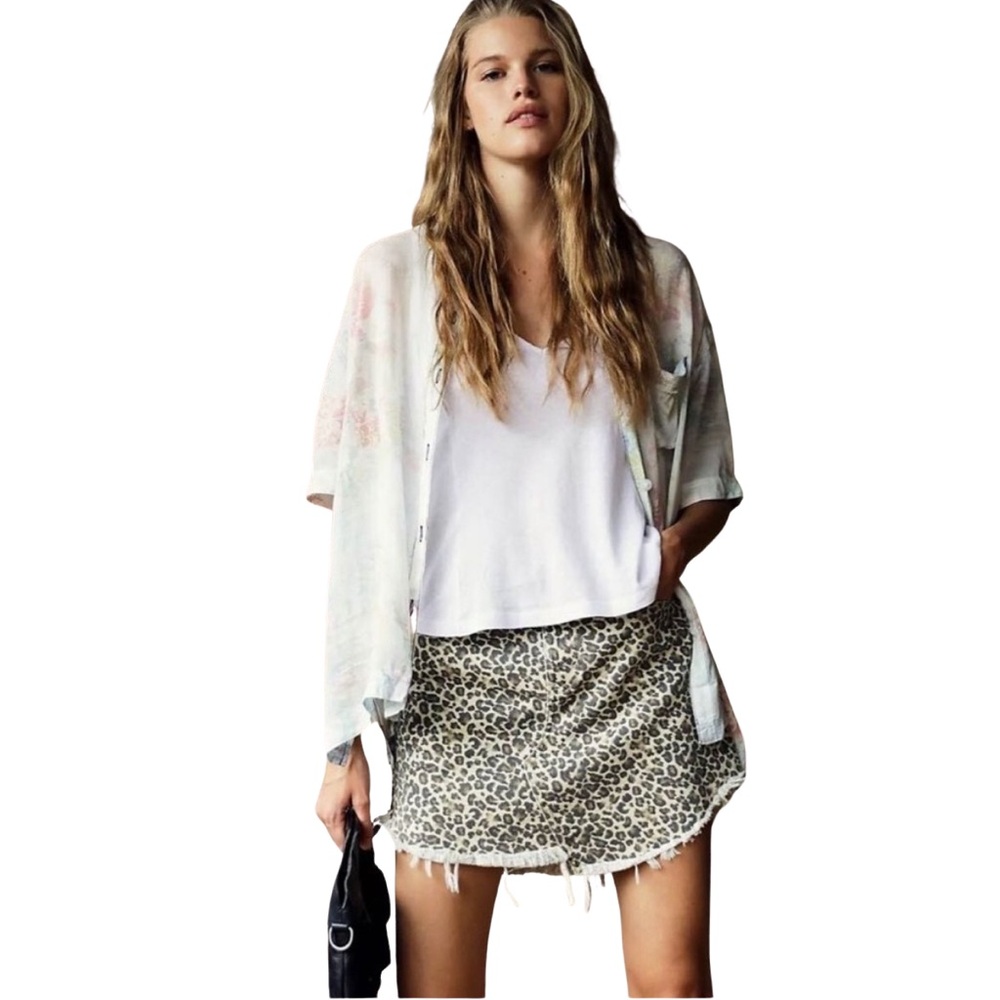Free People We The Free Leopard Denim Mini Skirt Size 26 Frayed Raw Hem Boho